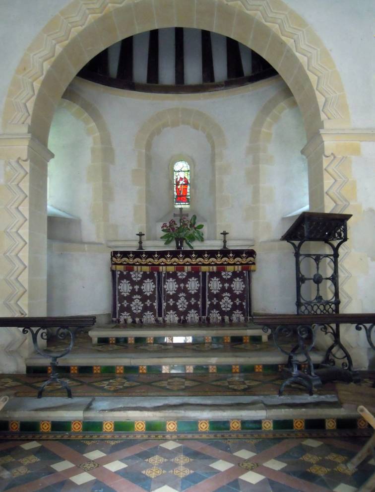 MongwellChancel_2.jpg